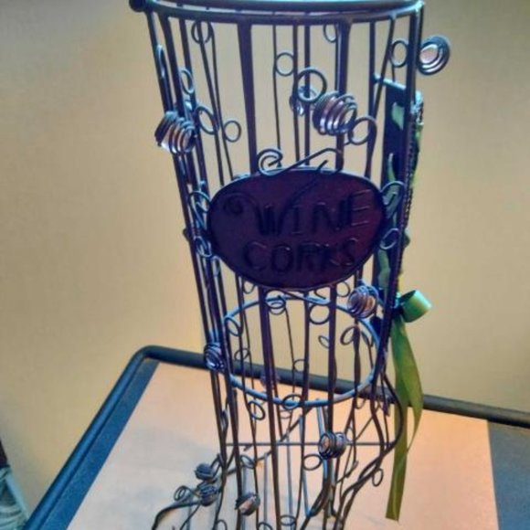 Decorative Boot for Corks - Picture 3 of 4